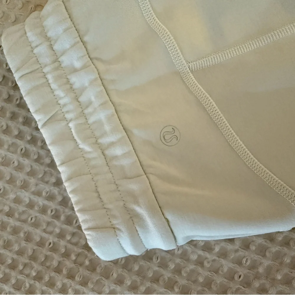 Lululemon Softstreme Pants - New w/out tags - Picture 5 of 7